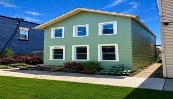532 Adams Street, Sandusky, 44870, 2 Bedrooms Bedrooms, ,1 BathroomBathrooms,Residential,For Sale,Adams,20262117