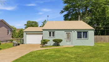 445 Morton Road, Vermilion, 44089, 2 Bedrooms Bedrooms, ,2 BathroomsBathrooms,Residential,For Sale,Morton,20262064