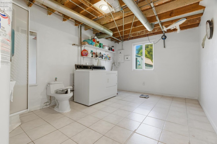 445 Morton Road, Vermilion, 44089, 2 Bedrooms Bedrooms, ,2 BathroomsBathrooms,Residential,For Sale,Morton,20262064