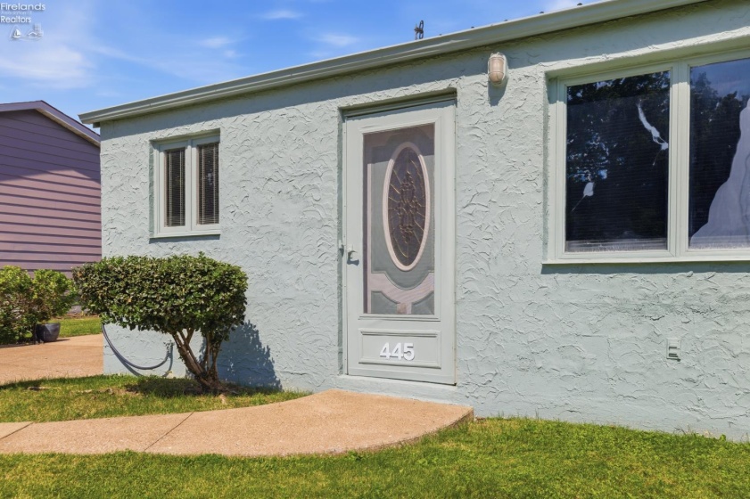 445 Morton Road, Vermilion, 44089, 2 Bedrooms Bedrooms, ,2 BathroomsBathrooms,Residential,For Sale,Morton,20262064