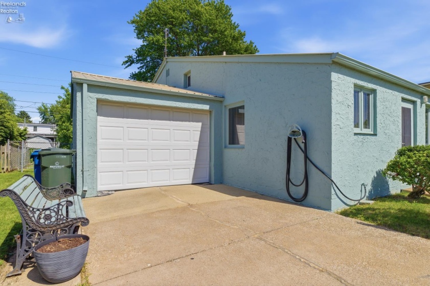 445 Morton Road, Vermilion, 44089, 2 Bedrooms Bedrooms, ,2 BathroomsBathrooms,Residential,For Sale,Morton,20262064