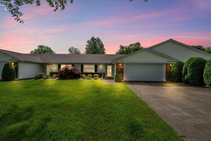937 Ridgeview Drive, Huron, 44839, 3 Bedrooms Bedrooms, ,2 BathroomsBathrooms,Residential,For Sale,Ridgeview,20262180