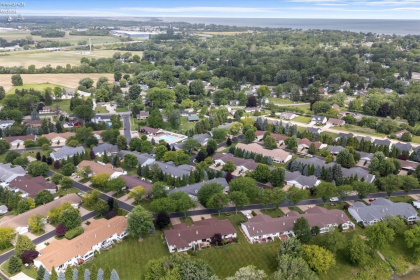 937 Ridgeview Drive, Huron, 44839, 3 Bedrooms Bedrooms, ,2 BathroomsBathrooms,Residential,For Sale,Ridgeview,20262180