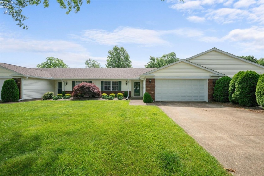 937 Ridgeview Drive, Huron, 44839, 3 Bedrooms Bedrooms, ,2 BathroomsBathrooms,Residential,For Sale,Ridgeview,20262180