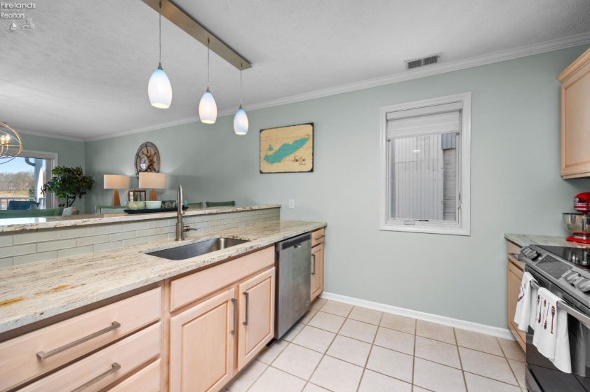 1526 Catawba Road, Port Clinton, 43452, 2 Bedrooms Bedrooms, ,2 BathroomsBathrooms,Residential,For Sale,Catawba,20262182