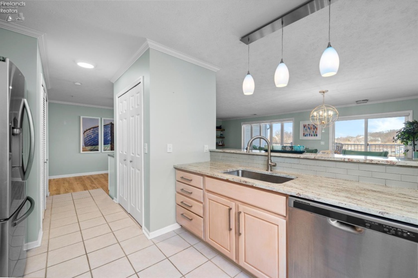 1526 Catawba Road, Port Clinton, 43452, 2 Bedrooms Bedrooms, ,2 BathroomsBathrooms,Residential,For Sale,Catawba,20262182