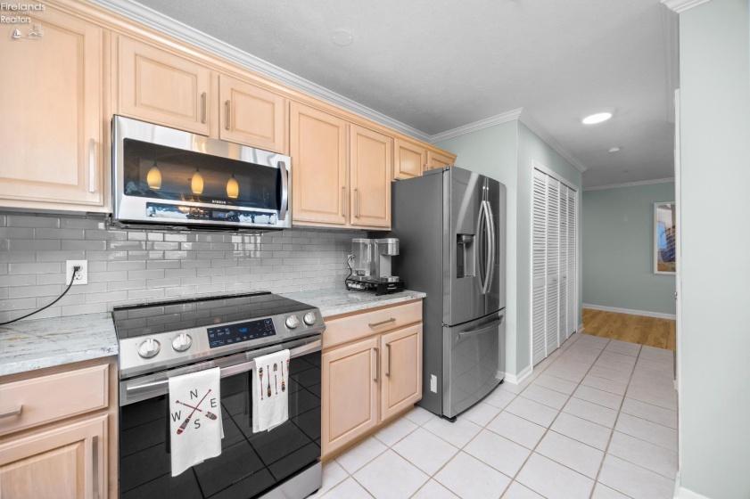 1526 Catawba Road, Port Clinton, 43452, 2 Bedrooms Bedrooms, ,2 BathroomsBathrooms,Residential,For Sale,Catawba,20262182