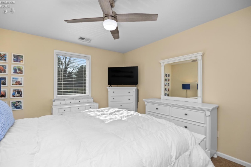 1526 Catawba Road, Port Clinton, 43452, 2 Bedrooms Bedrooms, ,2 BathroomsBathrooms,Residential,For Sale,Catawba,20262182