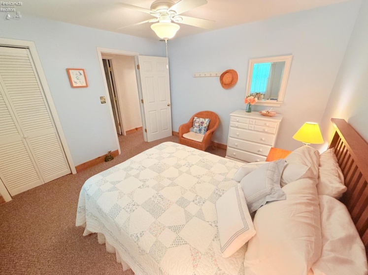2497 Oak Knoll Drive, Marblehead, 43440, 2 Bedrooms Bedrooms, ,1 BathroomBathrooms,Residential,For Sale,Oak Knoll,20262183