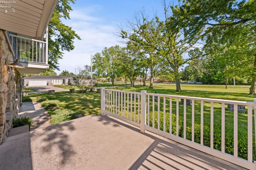 482 Hillcrest Drive, Lakeside, 43440, 4 Bedrooms Bedrooms, ,2 BathroomsBathrooms,Residential,For Sale,Hillcrest,20262187