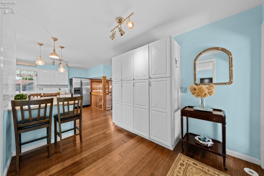 482 Hillcrest Drive, Lakeside, 43440, 4 Bedrooms Bedrooms, ,2 BathroomsBathrooms,Residential,For Sale,Hillcrest,20262187
