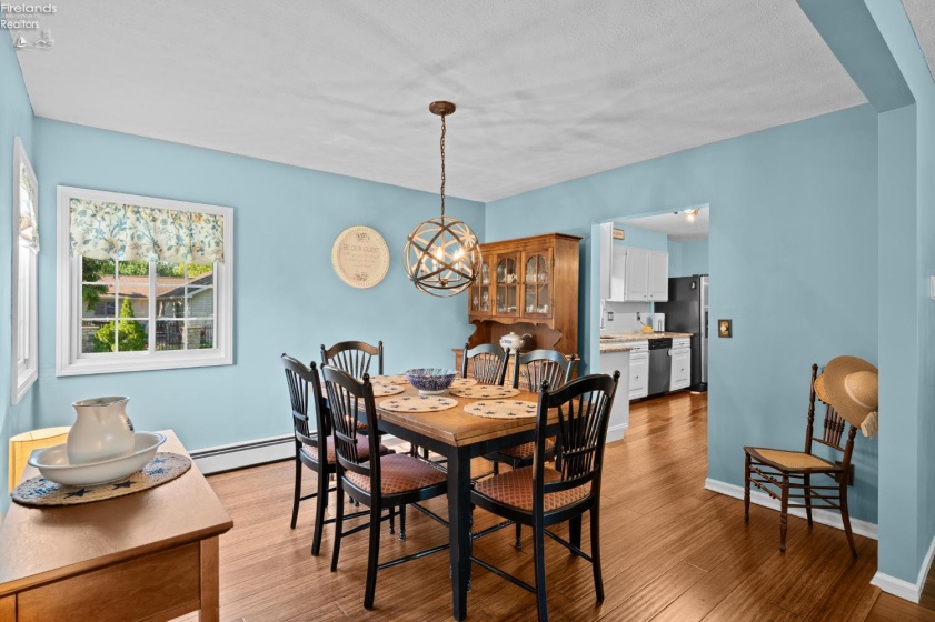 482 Hillcrest Drive, Lakeside, 43440, 4 Bedrooms Bedrooms, ,2 BathroomsBathrooms,Residential,For Sale,Hillcrest,20262187