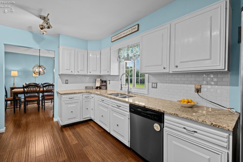 482 Hillcrest Drive, Lakeside, 43440, 4 Bedrooms Bedrooms, ,2 BathroomsBathrooms,Residential,For Sale,Hillcrest,20262187