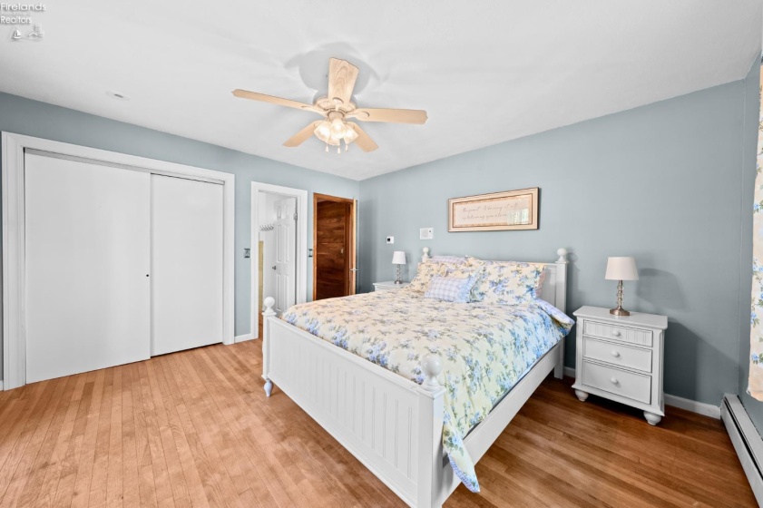 482 Hillcrest Drive, Lakeside, 43440, 4 Bedrooms Bedrooms, ,2 BathroomsBathrooms,Residential,For Sale,Hillcrest,20262187