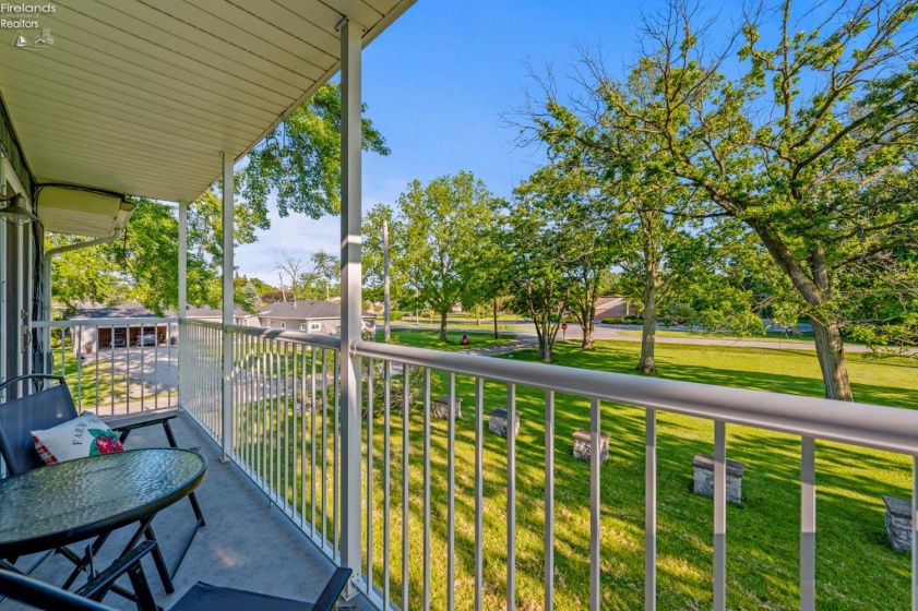 482 Hillcrest Drive, Lakeside, 43440, 4 Bedrooms Bedrooms, ,2 BathroomsBathrooms,Residential,For Sale,Hillcrest,20262187