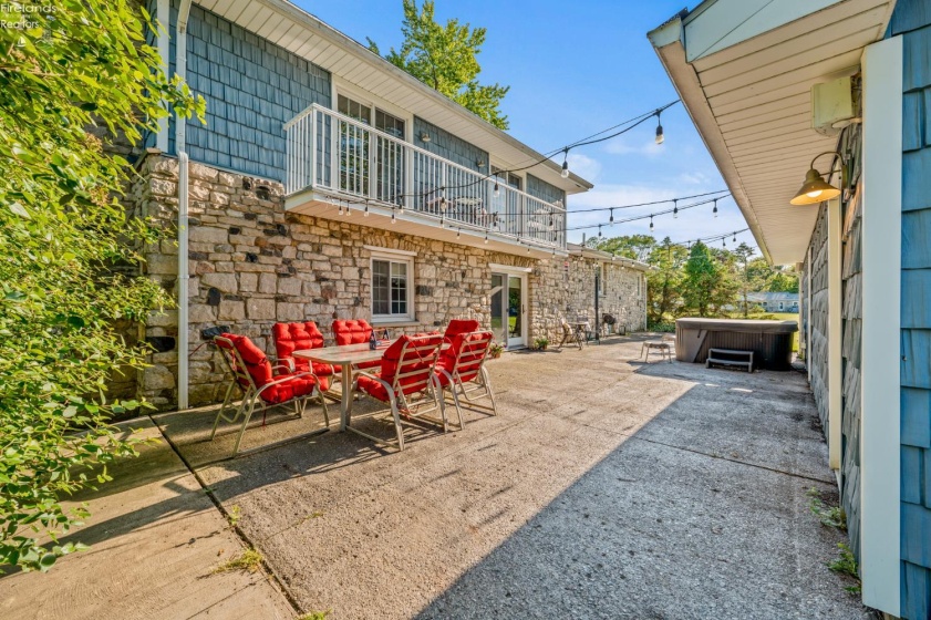 482 Hillcrest Drive, Lakeside, 43440, 4 Bedrooms Bedrooms, ,2 BathroomsBathrooms,Residential,For Sale,Hillcrest,20262187