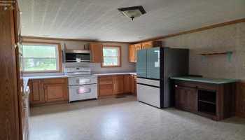 6595 County Road 5, Fostoria, 44830, 3 Bedrooms Bedrooms, ,1 BathroomBathrooms,Residential,For Sale,County Road 5,20261997