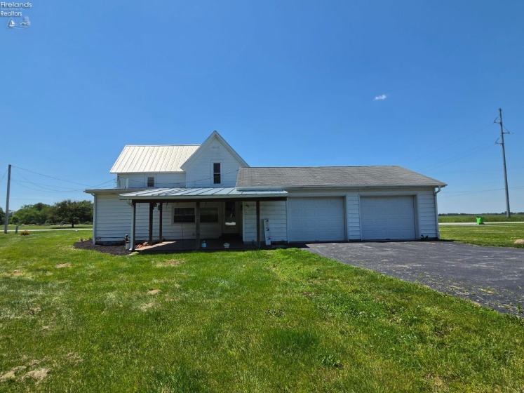 6595 County Road 5, Fostoria, 44830, 3 Bedrooms Bedrooms, ,1 BathroomBathrooms,Residential,For Sale,County Road 5,20261997
