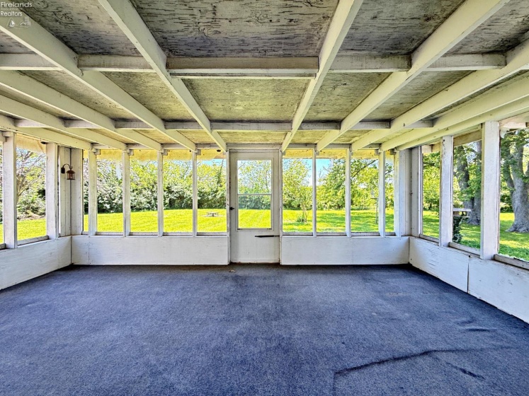 8400 State Route 18, Fostoria, 44830, 3 Bedrooms Bedrooms, ,2 BathroomsBathrooms,Residential,For Sale,State Route 18,20262076