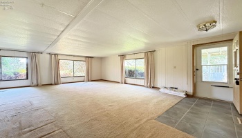 8400 State Route 18, Fostoria, 44830, 3 Bedrooms Bedrooms, ,2 BathroomsBathrooms,Residential,For Sale,State Route 18,20262076
