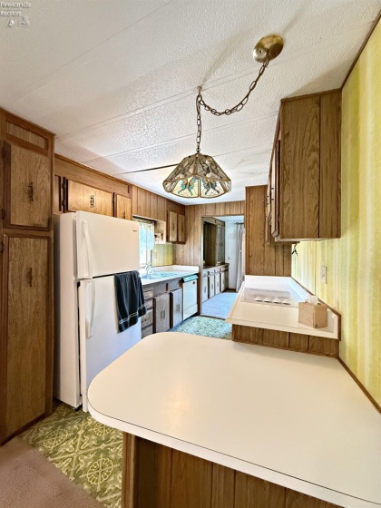 8400 State Route 18, Fostoria, 44830, 3 Bedrooms Bedrooms, ,2 BathroomsBathrooms,Residential,For Sale,State Route 18,20262076