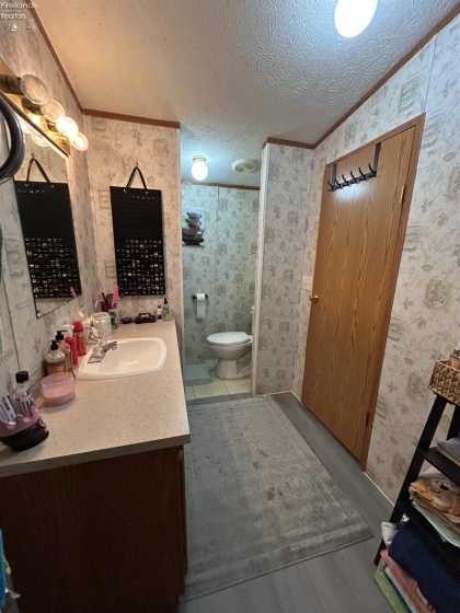 1730 Port Clinton Road, Fremont, 43420, 3 Bedrooms Bedrooms, ,2 BathroomsBathrooms,Residential,For Sale,Port Clinton,20262160