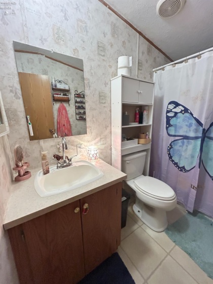1730 Port Clinton Road, Fremont, 43420, 3 Bedrooms Bedrooms, ,2 BathroomsBathrooms,Residential,For Sale,Port Clinton,20262160