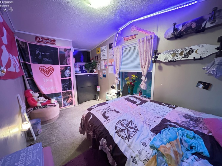 1730 Port Clinton Road, Fremont, 43420, 3 Bedrooms Bedrooms, ,2 BathroomsBathrooms,Residential,For Sale,Port Clinton,20262160