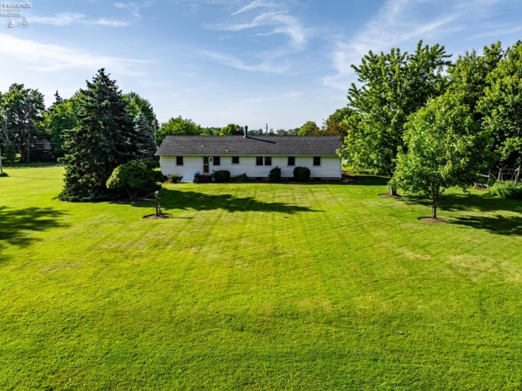 11712 State Route 113, Berlin Heights, 44814, 4 Bedrooms Bedrooms, ,4 BathroomsBathrooms,Residential,For Sale,State Route 113,20262155