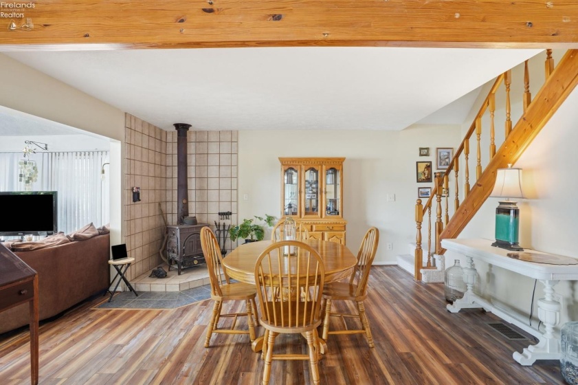 3594 Memorial Shoreway Drive, Marblehead, 43440, 3 Bedrooms Bedrooms, ,3 BathroomsBathrooms,Residential,For Sale,Memorial Shoreway,20262188