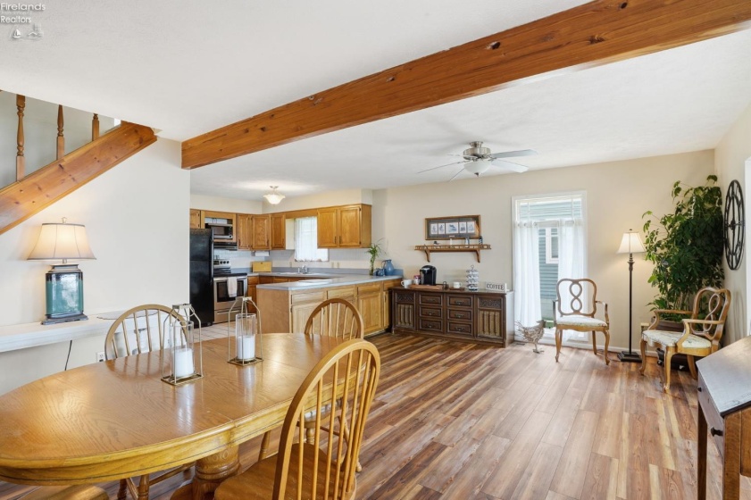 3594 Memorial Shoreway Drive, Marblehead, 43440, 3 Bedrooms Bedrooms, ,3 BathroomsBathrooms,Residential,For Sale,Memorial Shoreway,20262188
