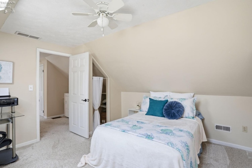 3594 Memorial Shoreway Drive, Marblehead, 43440, 3 Bedrooms Bedrooms, ,3 BathroomsBathrooms,Residential,For Sale,Memorial Shoreway,20262188