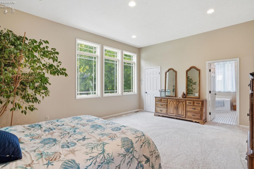 3594 Memorial Shoreway Drive, Marblehead, 43440, 3 Bedrooms Bedrooms, ,3 BathroomsBathrooms,Residential,For Sale,Memorial Shoreway,20262188