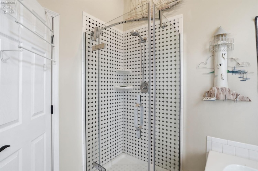 3594 Memorial Shoreway Drive, Marblehead, 43440, 3 Bedrooms Bedrooms, ,3 BathroomsBathrooms,Residential,For Sale,Memorial Shoreway,20262188