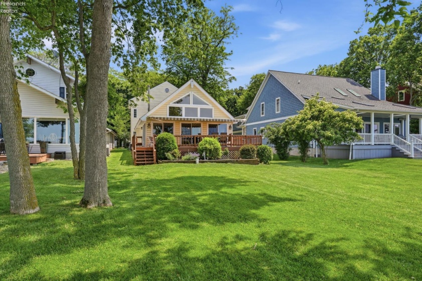 3594 Memorial Shoreway Drive, Marblehead, 43440, 3 Bedrooms Bedrooms, ,3 BathroomsBathrooms,Residential,For Sale,Memorial Shoreway,20262188