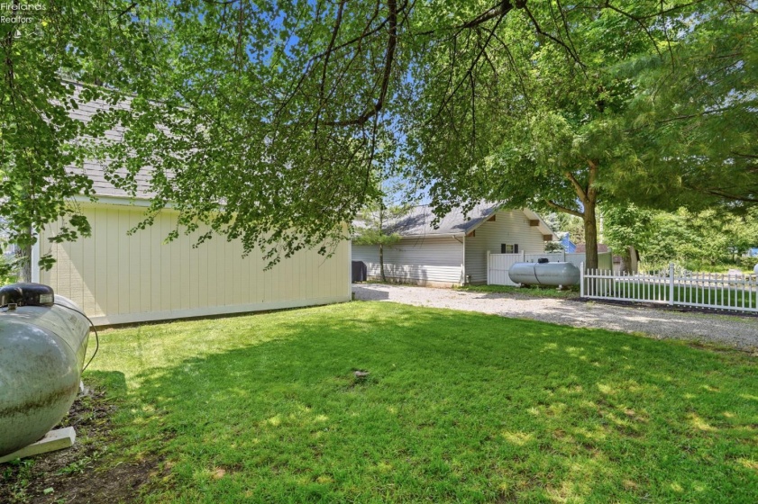 3594 Memorial Shoreway Drive, Marblehead, 43440, 3 Bedrooms Bedrooms, ,3 BathroomsBathrooms,Residential,For Sale,Memorial Shoreway,20262188