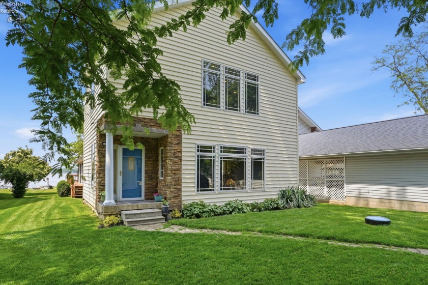 3594 Memorial Shoreway Drive, Marblehead, 43440, 3 Bedrooms Bedrooms, ,3 BathroomsBathrooms,Residential,For Sale,Memorial Shoreway,20262188