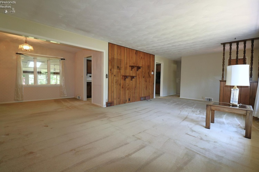 2113 New State Road, Norwalk, 44857, 3 Bedrooms Bedrooms, ,2 BathroomsBathrooms,Residential,For Sale,New State,20262063