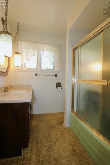2113 New State Road, Norwalk, 44857, 3 Bedrooms Bedrooms, ,2 BathroomsBathrooms,Residential,For Sale,New State,20262063