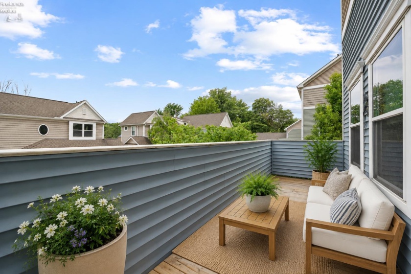 3690 E. 65th St., Cleveland, 44105, 2 Bedrooms Bedrooms, ,3 BathroomsBathrooms,Residential,For Sale,E. 65th St.,20262199