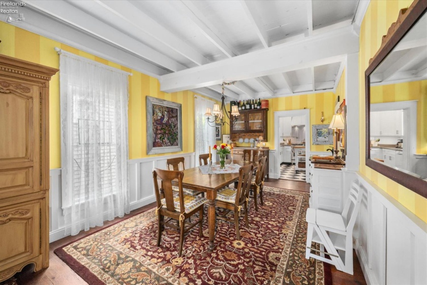 225 Sycamore Avenue, Lakeside, 43440, 5 Bedrooms Bedrooms, ,3 BathroomsBathrooms,Residential,For Sale,Sycamore,20262207