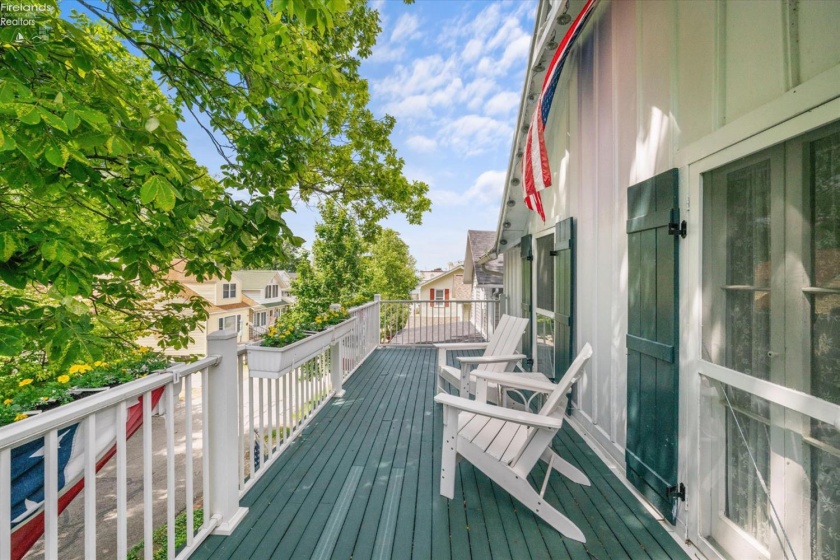 225 Sycamore Avenue, Lakeside, 43440, 5 Bedrooms Bedrooms, ,3 BathroomsBathrooms,Residential,For Sale,Sycamore,20262207