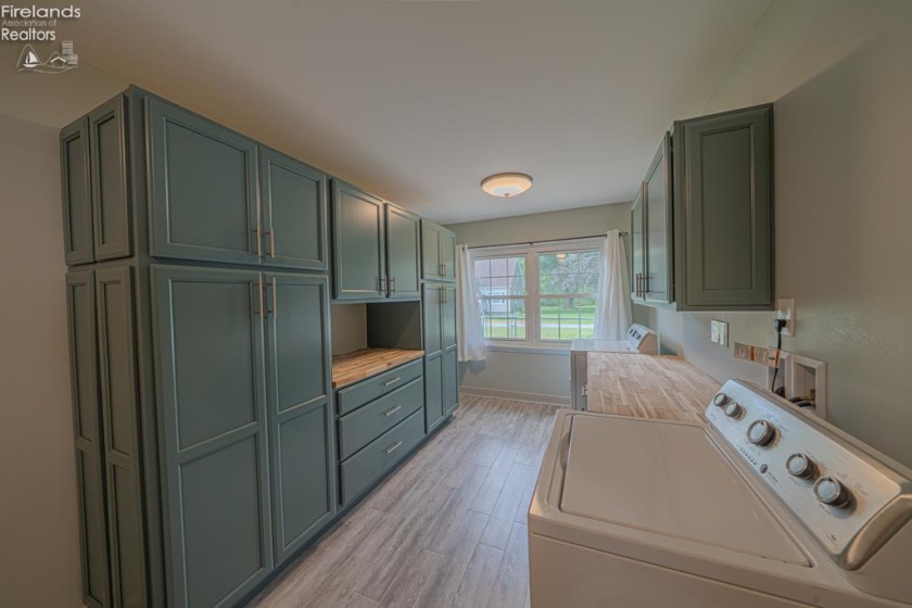 601 Fort Street, Old Fort, 44861, 4 Bedrooms Bedrooms, ,2 BathroomsBathrooms,Residential,For Sale,Fort,20262206