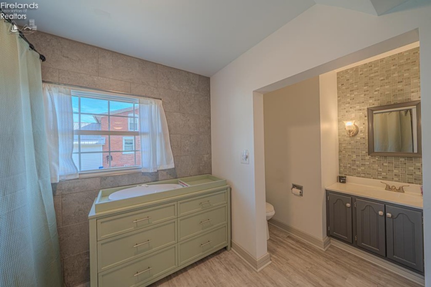 601 Fort Street, Old Fort, 44861, 4 Bedrooms Bedrooms, ,2 BathroomsBathrooms,Residential,For Sale,Fort,20262206