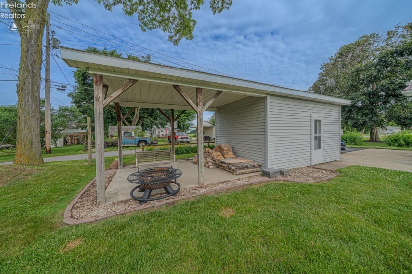 601 Fort Street, Old Fort, 44861, 4 Bedrooms Bedrooms, ,2 BathroomsBathrooms,Residential,For Sale,Fort,20262206