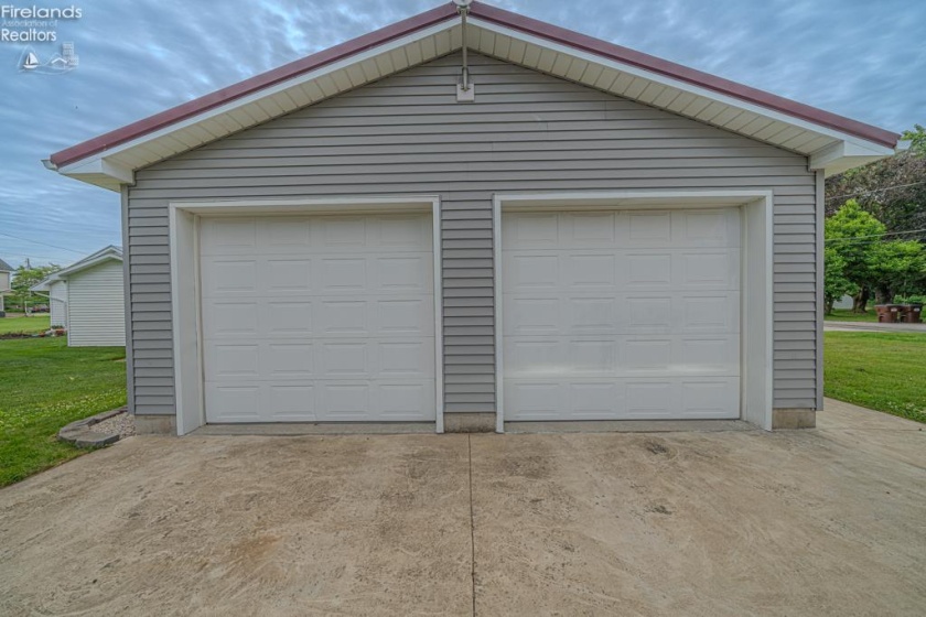601 Fort Street, Old Fort, 44861, 4 Bedrooms Bedrooms, ,2 BathroomsBathrooms,Residential,For Sale,Fort,20262206