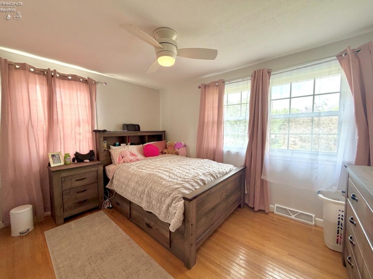 134 Arlington Drive, Bellevue, 44811, 4 Bedrooms Bedrooms, ,3 BathroomsBathrooms,Residential,For Sale,Arlington,20262020