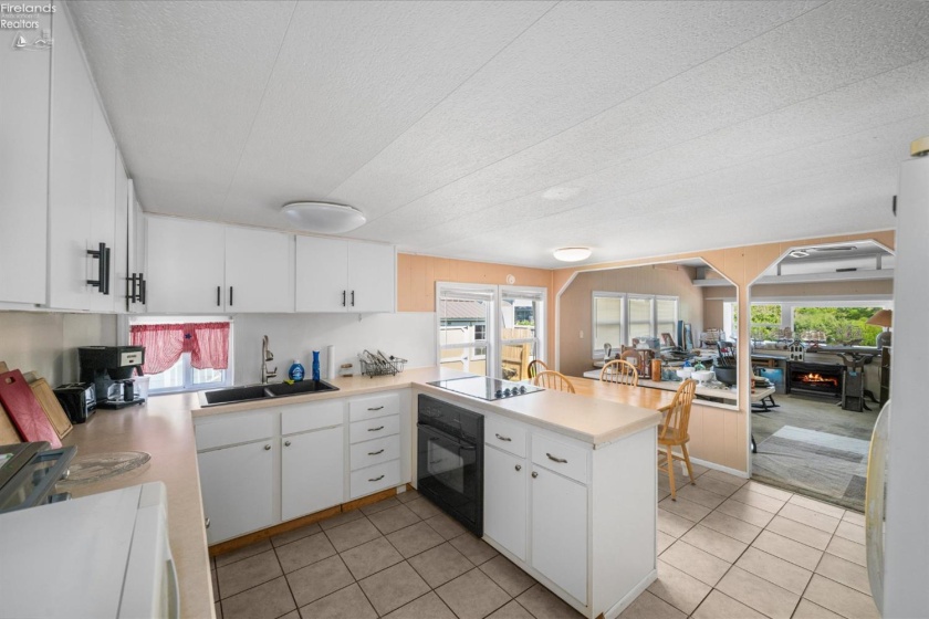 2845 Risingsun Road, Port Clinton, 43452, 3 Bedrooms Bedrooms, ,1 BathroomBathrooms,Residential,For Sale,Risingsun,20262034