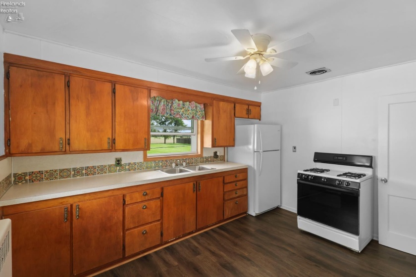 4520 SR 600, Gibsonburg, 43431, 2 Bedrooms Bedrooms, ,1 BathroomBathrooms,Residential,For Sale,SR 600,20262146