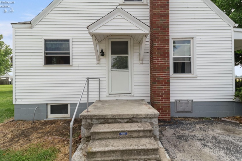 4520 SR 600, Gibsonburg, 43431, 2 Bedrooms Bedrooms, ,1 BathroomBathrooms,Residential,For Sale,SR 600,20262146